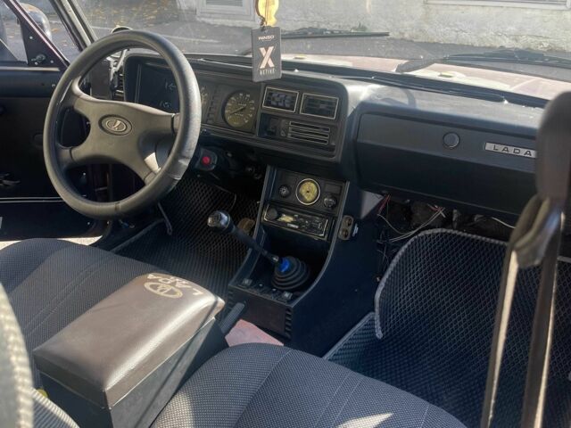 Фиолетовый ВАЗ 2104, объемом двигателя 1.5 л и пробегом 88 тыс. км за 1600 $, фото 8 на Automoto.ua