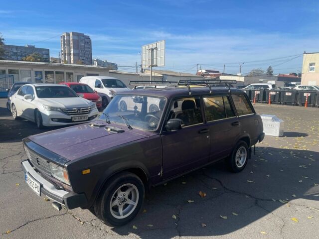 Фиолетовый ВАЗ 2104, объемом двигателя 1.5 л и пробегом 88 тыс. км за 1600 $, фото 5 на Automoto.ua