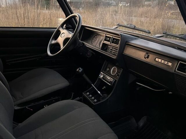 Фиолетовый ВАЗ 2104, объемом двигателя 1.5 л и пробегом 1 тыс. км за 1100 $, фото 13 на Automoto.ua