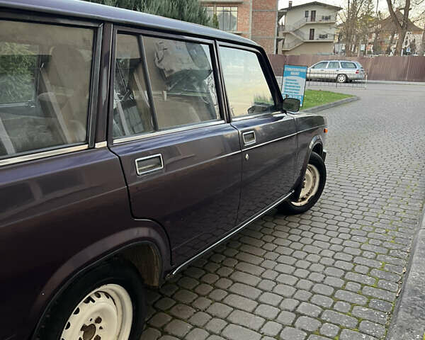 Фиолетовый ВАЗ 2104, объемом двигателя 1.5 л и пробегом 100 тыс. км за 1100 $, фото 2 на Automoto.ua