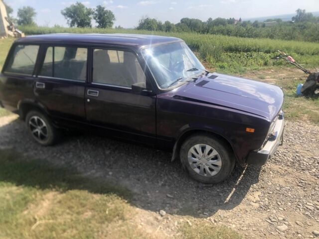 ВАЗ 2104 2004 в Черновцах на Automoto.ua Фиолетовый ВАЗ 2104, объемом двигателя 0 л и пробегом 100 тыс. км за 1000 $, фото 2 на Automoto.ua