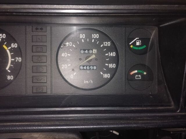 Фиолетовый ВАЗ 2104, объемом двигателя 0 л и пробегом 54 тыс. км за 710 $, фото 4 на Automoto.ua