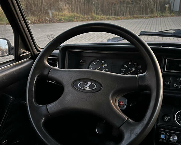 Фиолетовый ВАЗ 2104, объемом двигателя 1.45 л и пробегом 100 тыс. км за 999 $, фото 7 на Automoto.ua