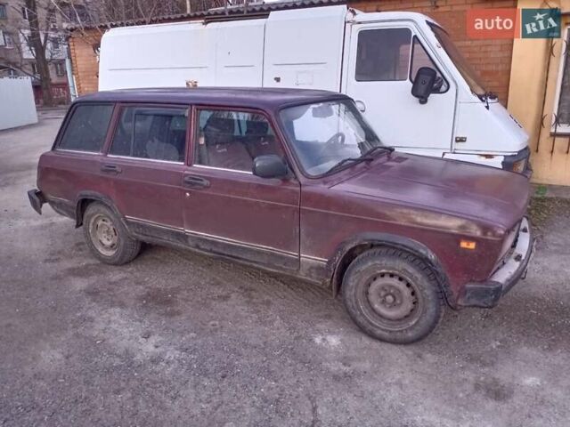 Фиолетовый ВАЗ 2104, объемом двигателя 1.5 л и пробегом 100 тыс. км за 1200 $, фото 2 на Automoto.ua