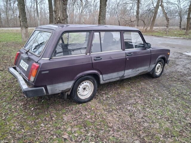 Фіолетовий ВАЗ 2104, об'ємом двигуна 1.5 л та пробігом 89 тис. км за 950 $, фото 6 на Automoto.ua