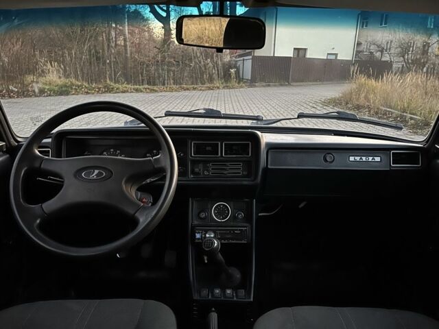 Фиолетовый ВАЗ 2104, объемом двигателя 1.5 л и пробегом 1 тыс. км за 1100 $, фото 8 на Automoto.ua