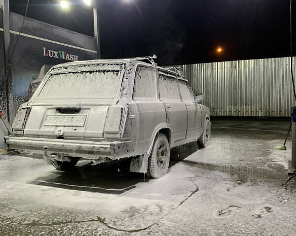 Фіолетовий ВАЗ 2104, об'ємом двигуна 1.45 л та пробігом 300 тис. км за 1000 $, фото 4 на Automoto.ua