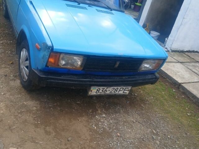 Красный ВАЗ 2104, объемом двигателя 1 л и пробегом 150 тыс. км за 500 $, фото 1 на Automoto.ua