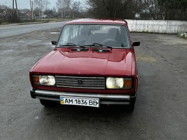 Красный ВАЗ 2104, объемом двигателя 1.5 л и пробегом 20 тыс. км за 947 $, фото 3 на Automoto.ua