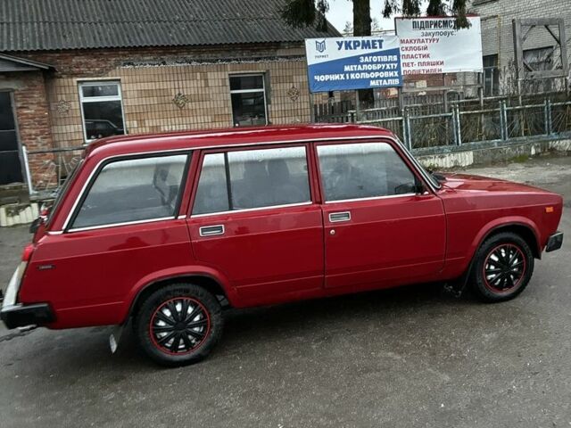 Красный ВАЗ 2104, объемом двигателя 1.5 л и пробегом 20 тыс. км за 947 $, фото 4 на Automoto.ua