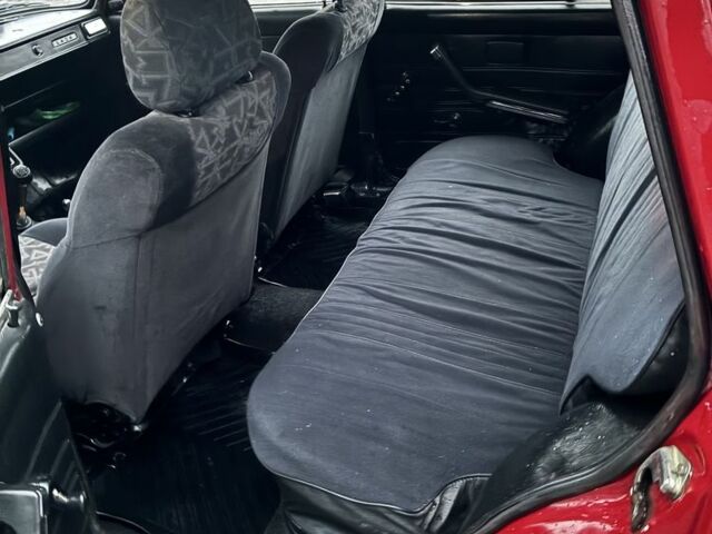 Красный ВАЗ 2104, объемом двигателя 1.5 л и пробегом 20 тыс. км за 947 $, фото 7 на Automoto.ua