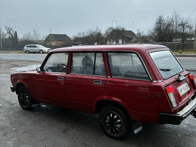 Красный ВАЗ 2104, объемом двигателя 1.5 л и пробегом 20 тыс. км за 947 $, фото 1 на Automoto.ua