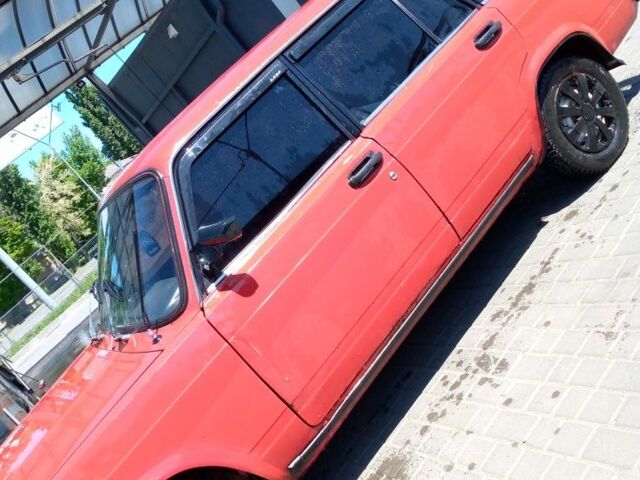 Червоний ВАЗ 2104, об'ємом двигуна 5 л та пробігом 7 тис. км за 921 $, фото 5 на Automoto.ua