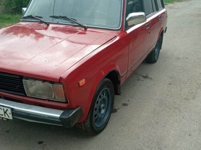 Красный ВАЗ 2104, объемом двигателя 0 л и пробегом 124 тыс. км за 781 $, фото 4 на Automoto.ua