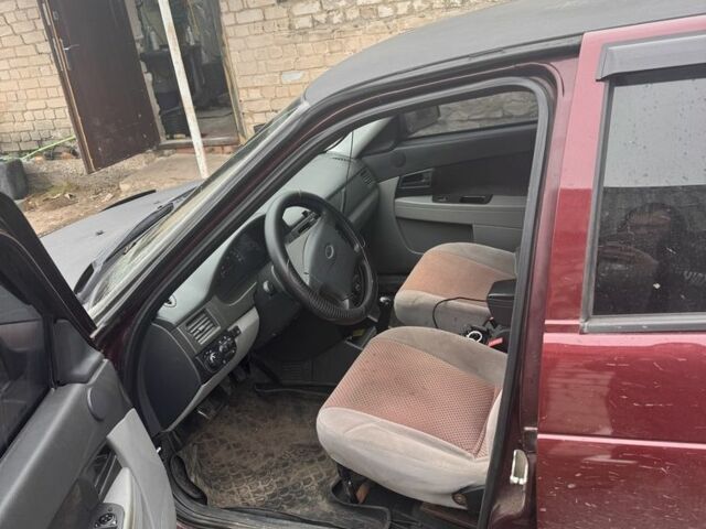 Червоний ВАЗ 2104, об'ємом двигуна 1.6 л та пробігом 145 тис. км за 2137 $, фото 3 на Automoto.ua