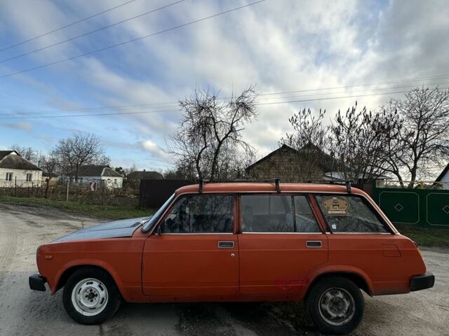 Красный ВАЗ 2104, объемом двигателя 1.3 л и пробегом 110 тыс. км за 546 $, фото 5 на Automoto.ua