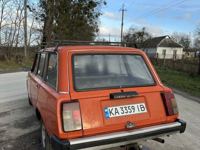 Красный ВАЗ 2104, объемом двигателя 1.3 л и пробегом 110 тыс. км за 546 $, фото 2 на Automoto.ua