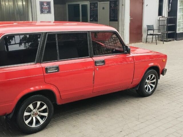 Красный ВАЗ 2104, объемом двигателя 1.3 л и пробегом 98 тыс. км за 1335 $, фото 3 на Automoto.ua