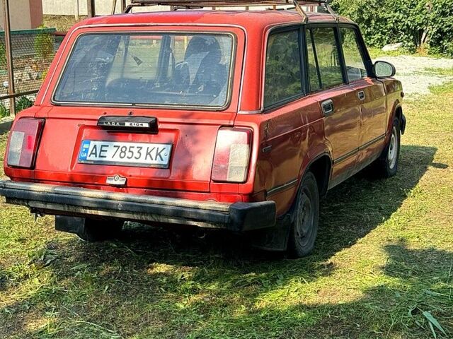 Красный ВАЗ 2104, объемом двигателя 1.3 л и пробегом 1000 тыс. км за 700 $, фото 4 на Automoto.ua