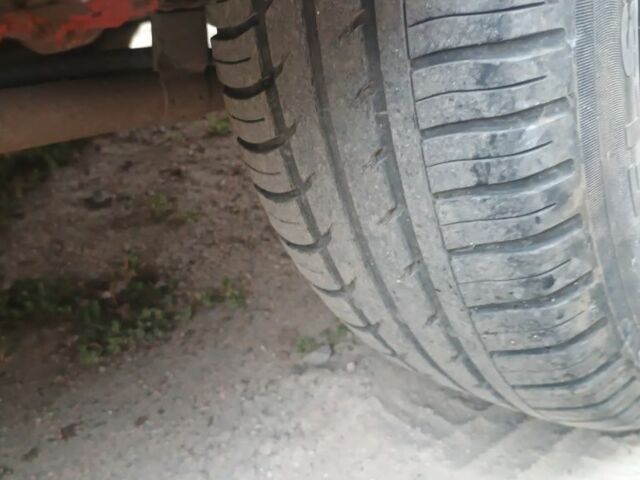 Красный ВАЗ 2104, объемом двигателя 1.3 л и пробегом 300 тыс. км за 700 $, фото 7 на Automoto.ua