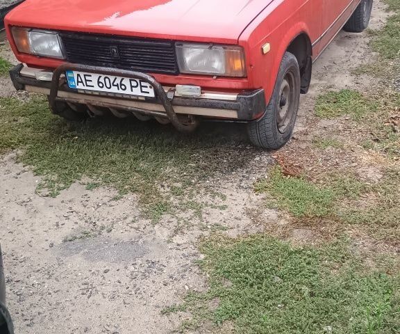 Красный ВАЗ 2104, объемом двигателя 1.3 л и пробегом 300 тыс. км за 700 $, фото 1 на Automoto.ua