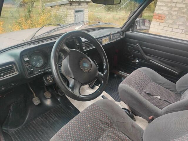 Красный ВАЗ 2104, объемом двигателя 1.5 л и пробегом 3 тыс. км за 556 $, фото 7 на Automoto.ua