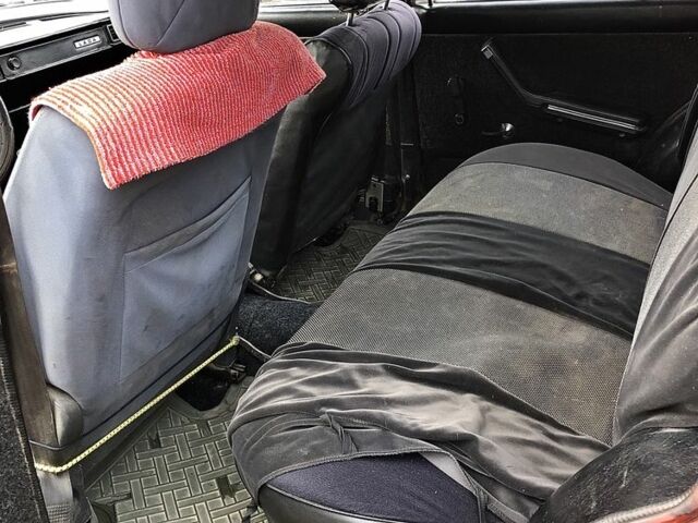 Красный ВАЗ 2104, объемом двигателя 1.5 л и пробегом 156 тыс. км за 650 $, фото 5 на Automoto.ua