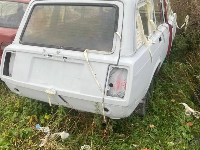 Червоний ВАЗ 2104, об'ємом двигуна 1.3 л та пробігом 2 тис. км за 358 $, фото 3 на Automoto.ua