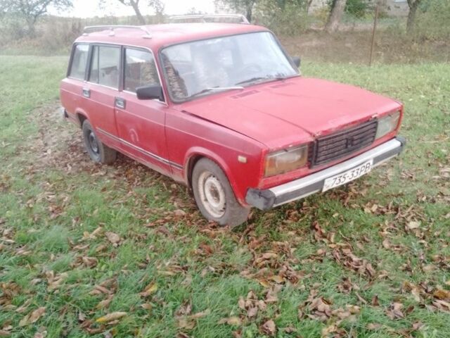 ВАЗ 2104 1987 в Луцке на Automoto.ua Красный ВАЗ 2104, объемом двигателя 3 л и пробегом 200 тыс. км за 350 $, фото 1 на Automoto.ua
