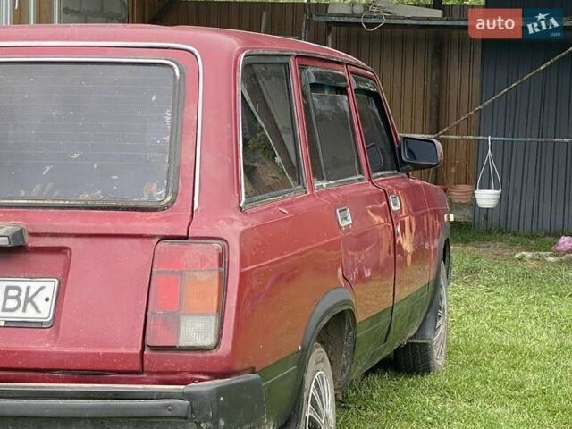 Красный ВАЗ 2104, объемом двигателя 1.3 л и пробегом 185 тыс. км за 750 $, фото 2 на Automoto.ua