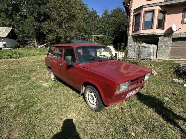 ВАЗ 2104 1987 в Черновцах на Automoto.ua Красный ВАЗ 2104, объемом двигателя 0 л и пробегом 15 тыс. км за 387 $, фото 1 на Automoto.ua