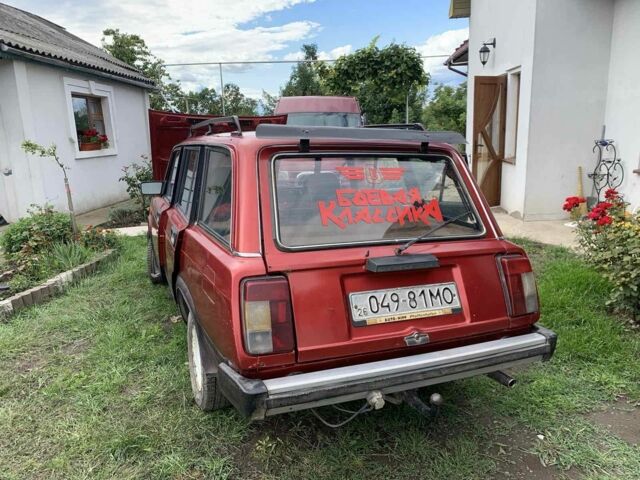 Красный ВАЗ 2104, объемом двигателя 0 л и пробегом 55 тыс. км за 955 $, фото 7 на Automoto.ua