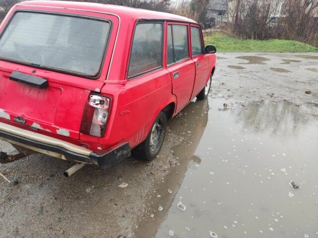 Красный ВАЗ 2104, объемом двигателя 1.3 л и пробегом 80 тыс. км за 500 $, фото 3 на Automoto.ua