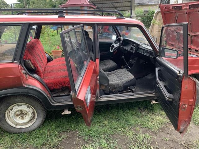 Красный ВАЗ 2104, объемом двигателя 0 л и пробегом 55 тыс. км за 955 $, фото 2 на Automoto.ua