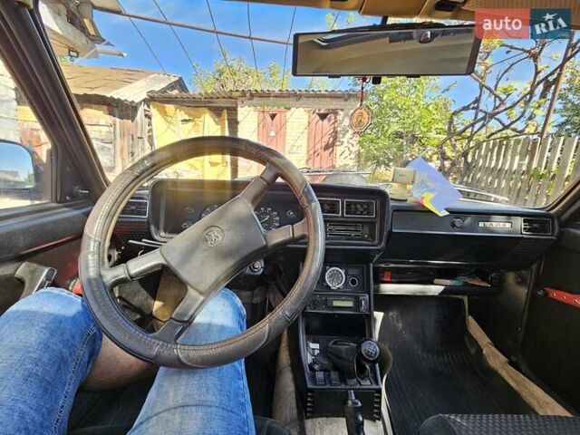 Красный ВАЗ 2104, объемом двигателя 1.5 л и пробегом 500 тыс. км за 2500 $, фото 15 на Automoto.ua