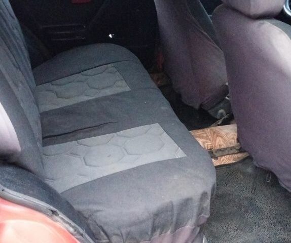 Красный ВАЗ 2104, объемом двигателя 1.3 л и пробегом 300 тыс. км за 643 $, фото 18 на Automoto.ua