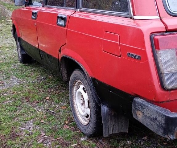 Красный ВАЗ 2104, объемом двигателя 1.3 л и пробегом 300 тыс. км за 643 $, фото 11 на Automoto.ua