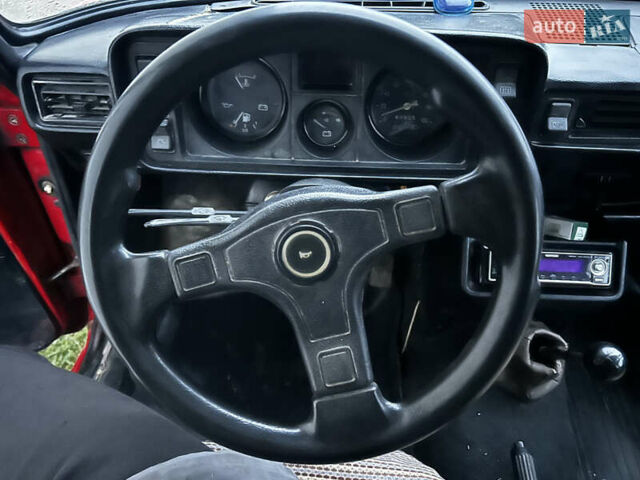 Красный ВАЗ 2104, объемом двигателя 1.5 л и пробегом 500 тыс. км за 1000 $, фото 7 на Automoto.ua