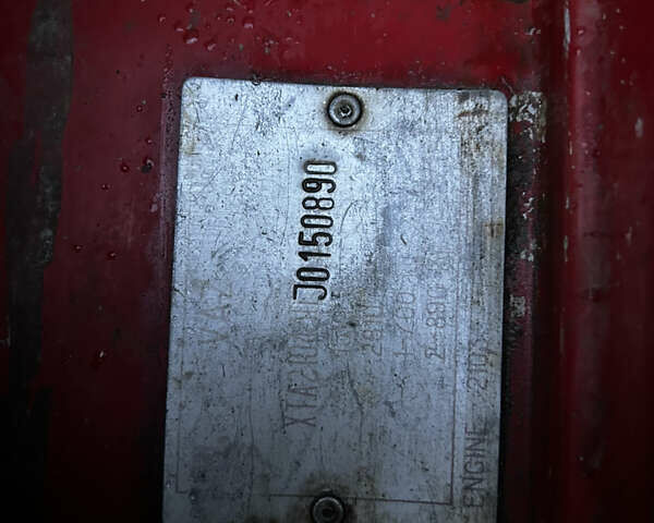 Красный ВАЗ 2104, объемом двигателя 1.5 л и пробегом 500 тыс. км за 1000 $, фото 2 на Automoto.ua