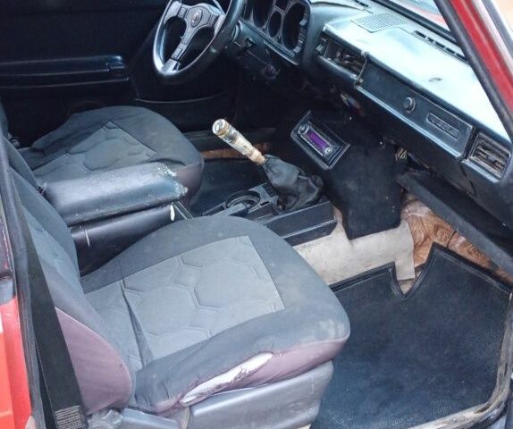 Красный ВАЗ 2104, объемом двигателя 1.3 л и пробегом 300 тыс. км за 643 $, фото 16 на Automoto.ua