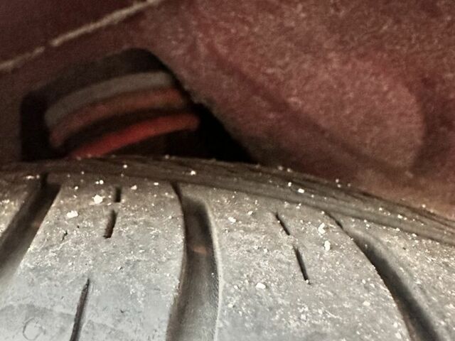 Красный ВАЗ 2104, объемом двигателя 1.3 л и пробегом 110 тыс. км за 1950 $, фото 7 на Automoto.ua