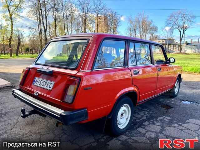 Красный ВАЗ 2104, объемом двигателя 1.3 л и пробегом 140 тыс. км за 1650 $, фото 3 на Automoto.ua