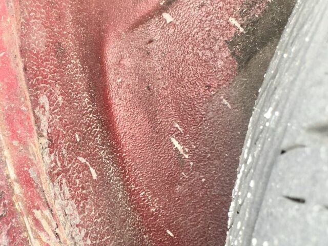 Красный ВАЗ 2104, объемом двигателя 1.3 л и пробегом 110 тыс. км за 1950 $, фото 9 на Automoto.ua