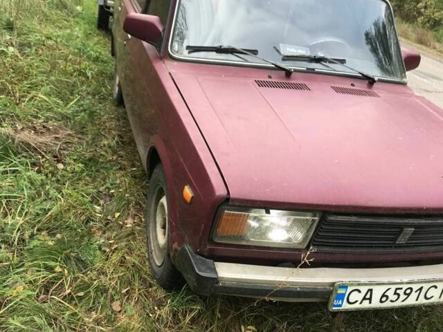 Красный ВАЗ 2104, объемом двигателя 1.3 л и пробегом 179 тыс. км за 709 $, фото 2 на Automoto.ua