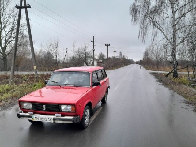 Красный ВАЗ 2104, объемом двигателя 1.5 л и пробегом 1 тыс. км за 500 $, фото 3 на Automoto.ua