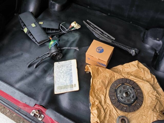 Красный ВАЗ 2104, объемом двигателя 1.4 л и пробегом 214 тыс. км за 1700 $, фото 17 на Automoto.ua