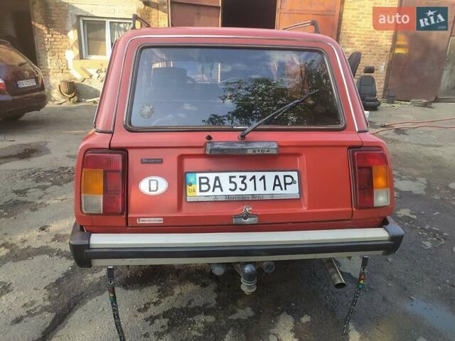 Красный ВАЗ 2104, объемом двигателя 1.45 л и пробегом 100 тыс. км за 2300 $, фото 4 на Automoto.ua