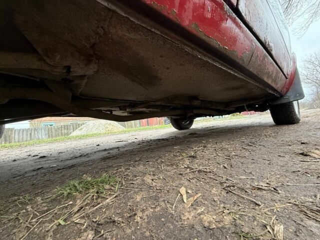 Красный ВАЗ 2104, объемом двигателя 1.3 л и пробегом 150 тыс. км за 379 $, фото 3 на Automoto.ua