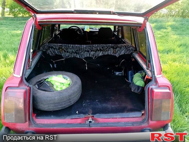 Червоний ВАЗ 2104, об'ємом двигуна 1.3 л та пробігом 450 тис. км за 850 $, фото 9 на Automoto.ua