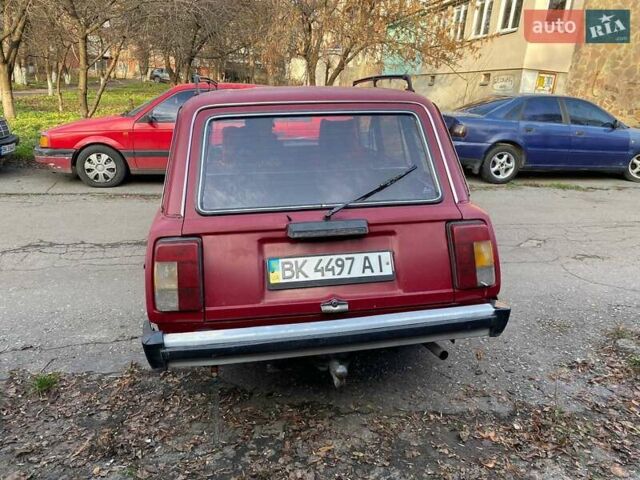 Красный ВАЗ 2104, объемом двигателя 1.3 л и пробегом 142 тыс. км за 800 $, фото 3 на Automoto.ua